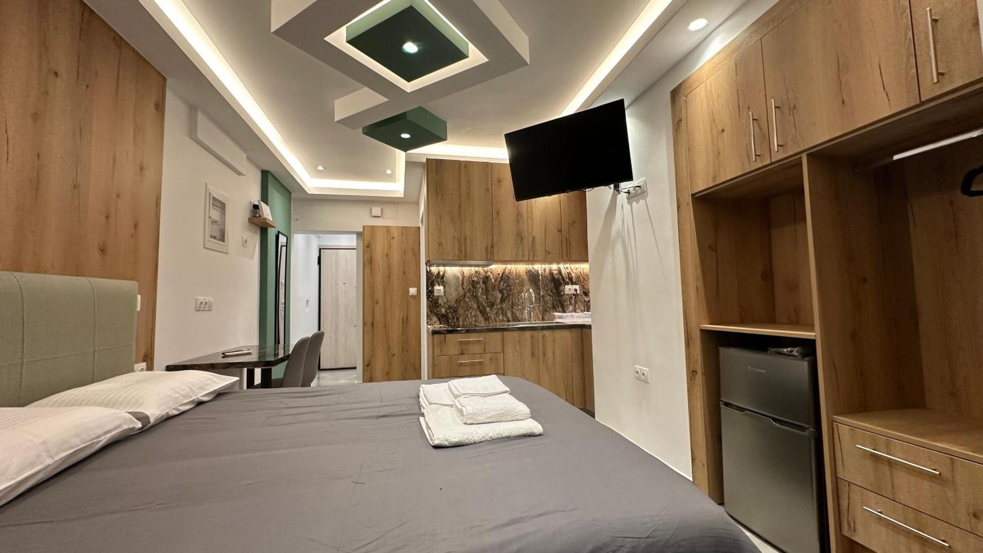 Luxury Semi Basement Apartment With Terrace Athén Kültér fotó